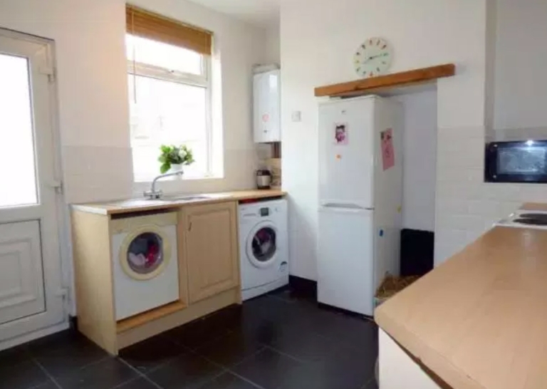 properties_birkenhead2