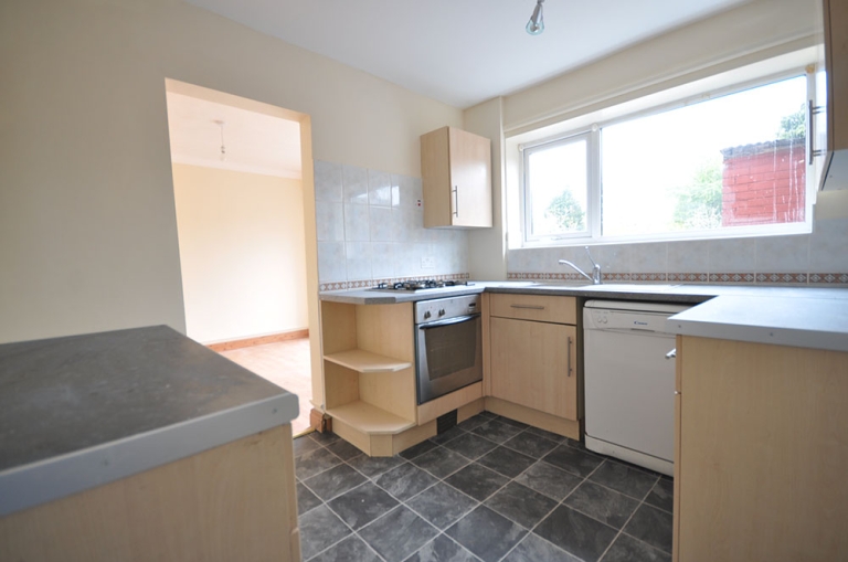 properties_100MillPark_12