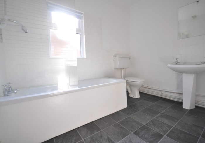 properties_30TheGrove10
