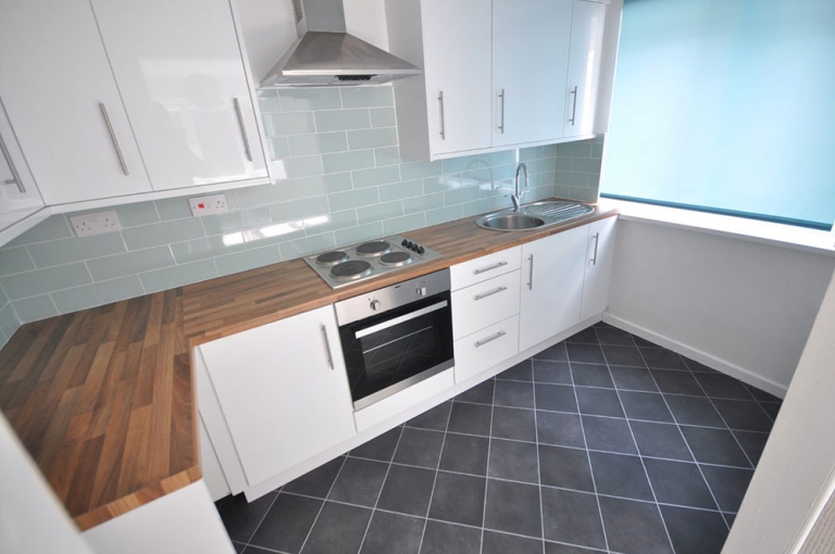 properties_6VillageCourt