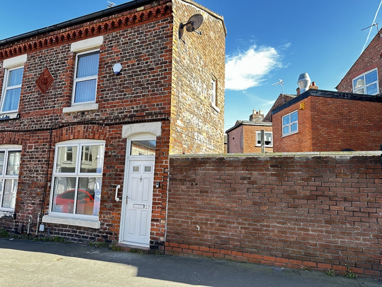 properties_27Eastbourne01