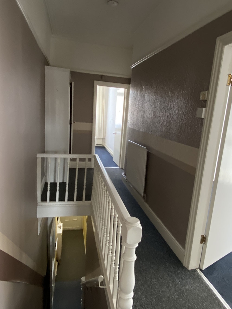 properties_61aWoodchurch_04