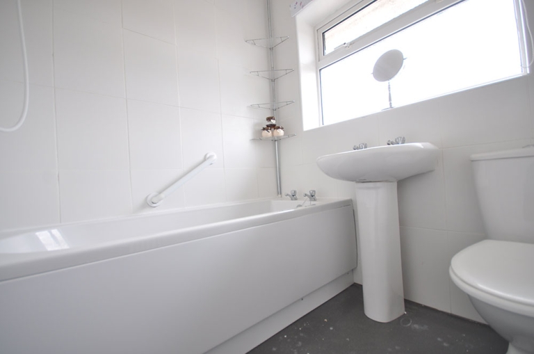 properties_100MillPark_11